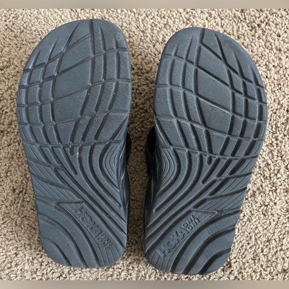 Hoka One One Black Contoured Flip-Flops - Picture 2 of 4